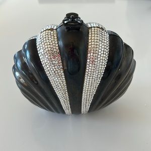 Vintage Shell Metallic Clutch